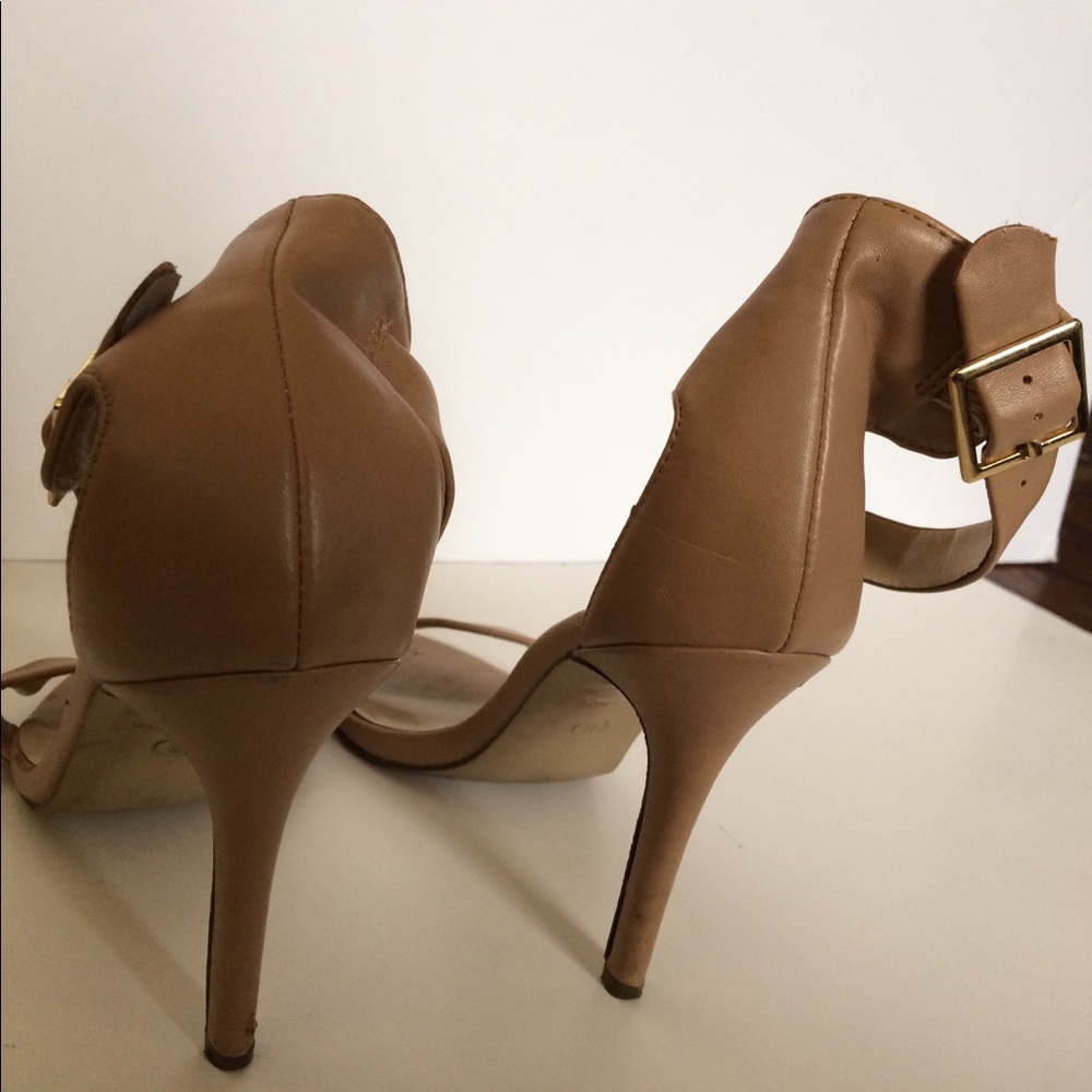 Nude scrappy sandal